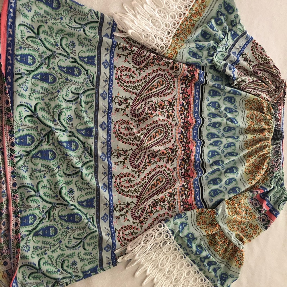 Woman’s blouse